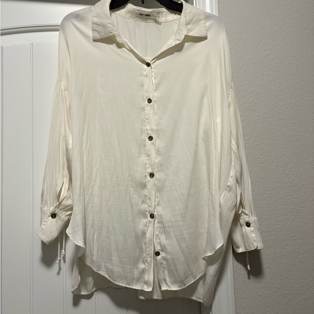 Elegant White Blouse